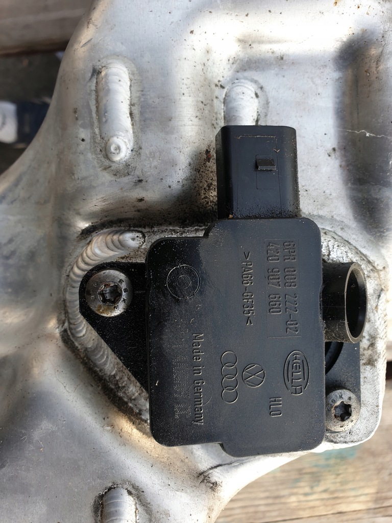 фото №3, Audi r8 lamborghini бак оливи масляний