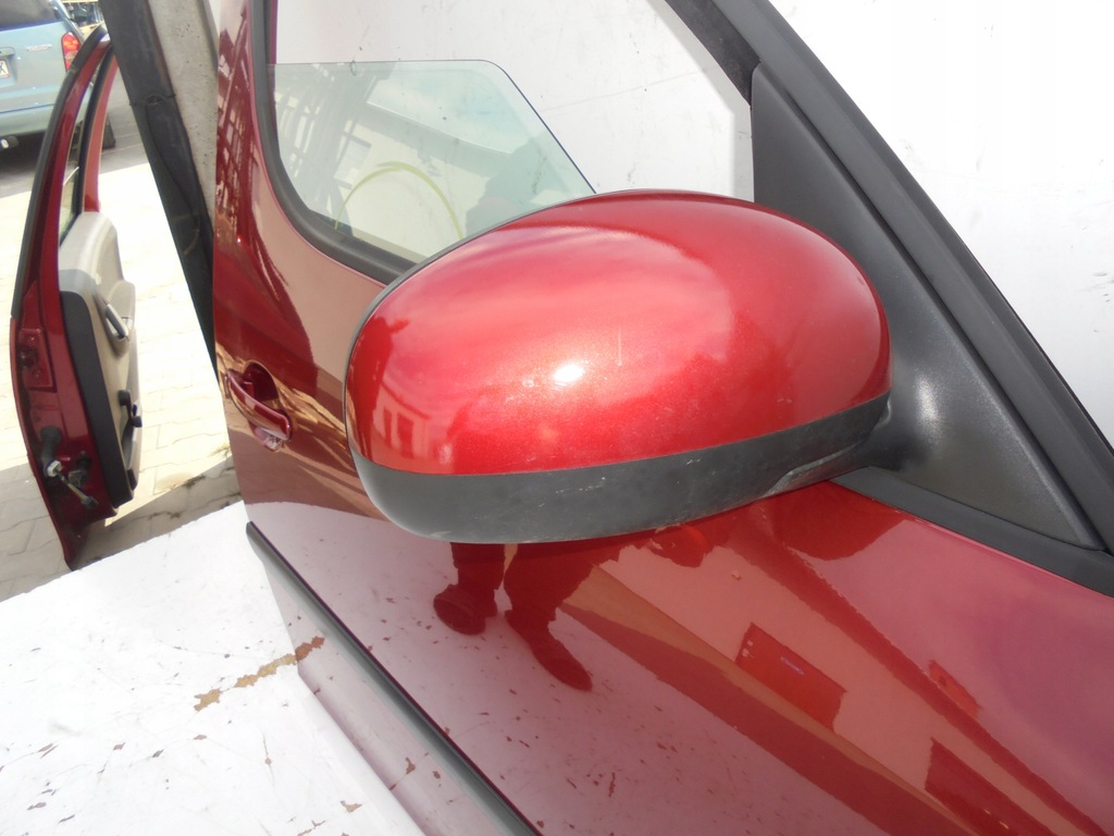 фото №1, Зеркало правое skoda roomster 9892