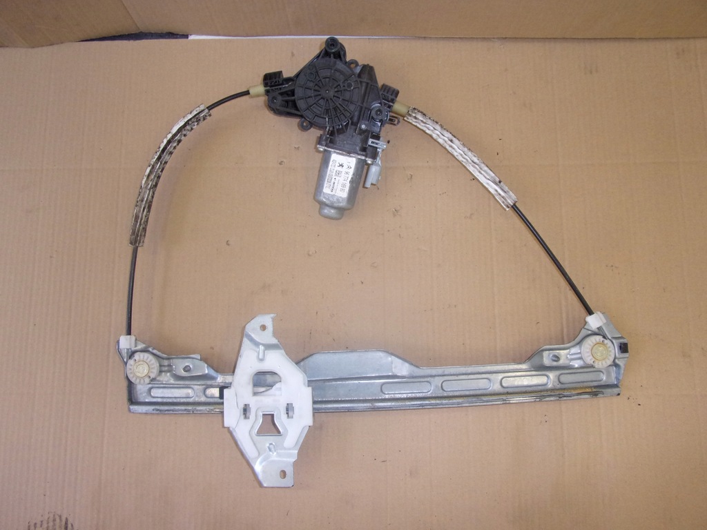 фото №1, Подъемник стекло левый перед peugeot 301 2012- eu