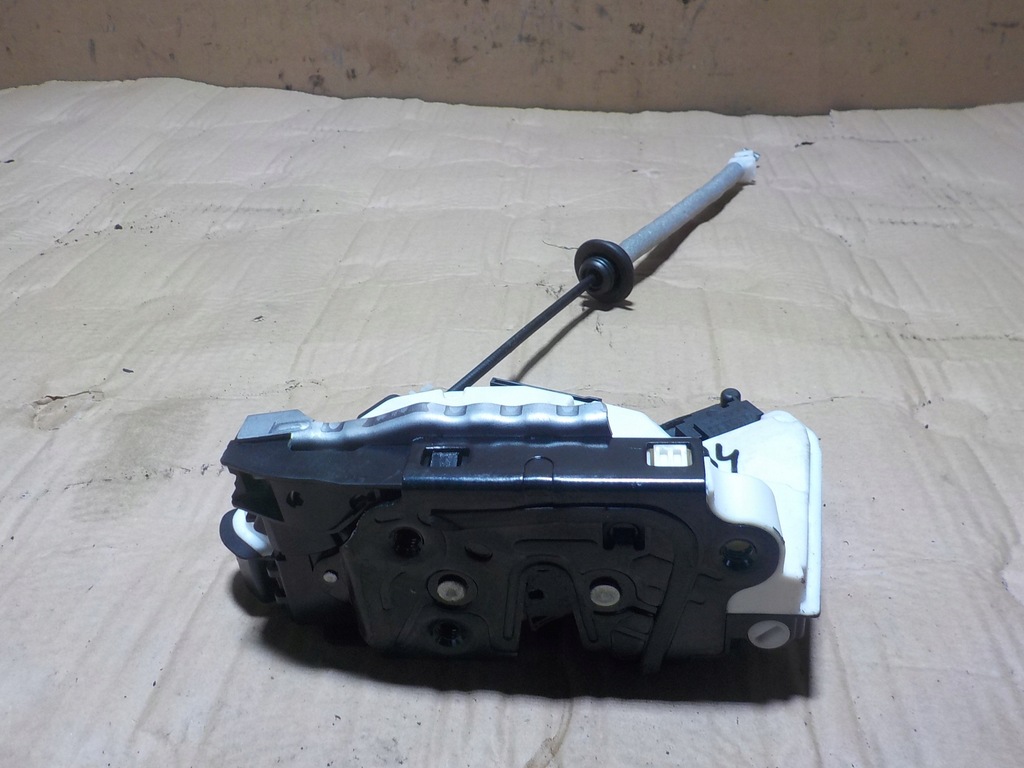 фото №3, Skoda rapid замок двері лівий задня