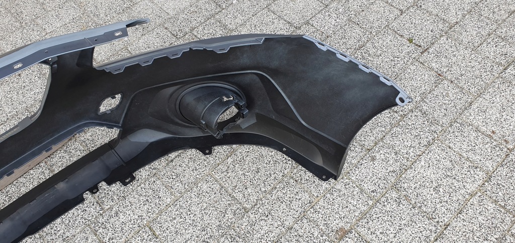 фото №10, Outback v 2015- бампер перед оригинал c209