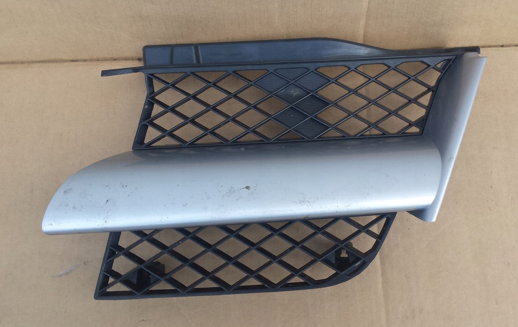 фото №1, Решётка радиатора решётка радиатора решётка радиатора левая mitsubishi outlander 2003-