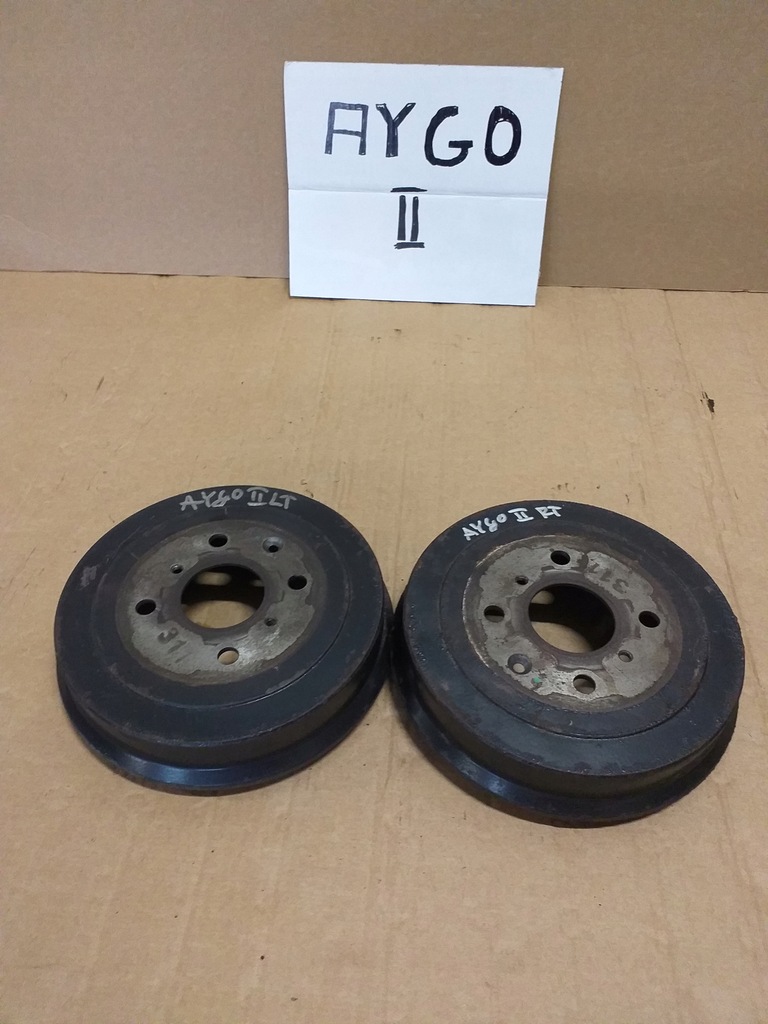 фото №1, Toyota aygo ii тормозные барабаны задняя тормозные колодки