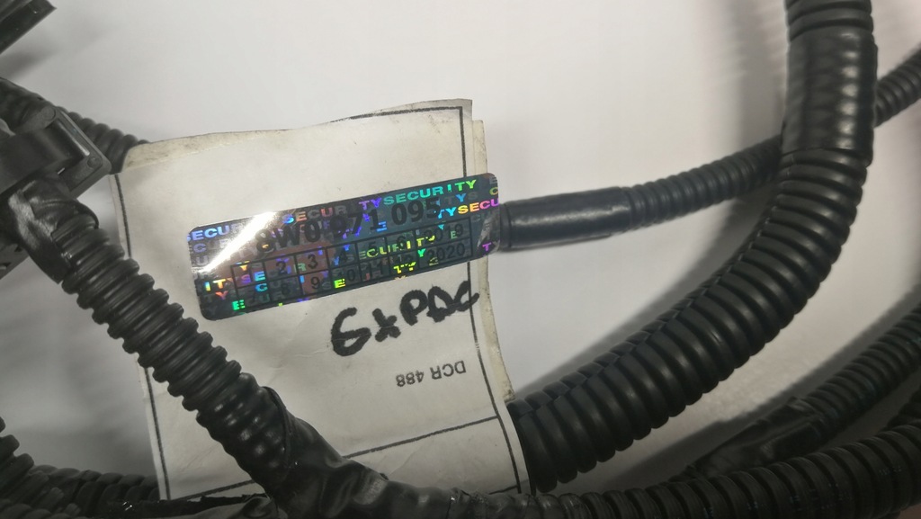 фото №8, Джгут бампера перед 6xpdc audi a4 8w0971095