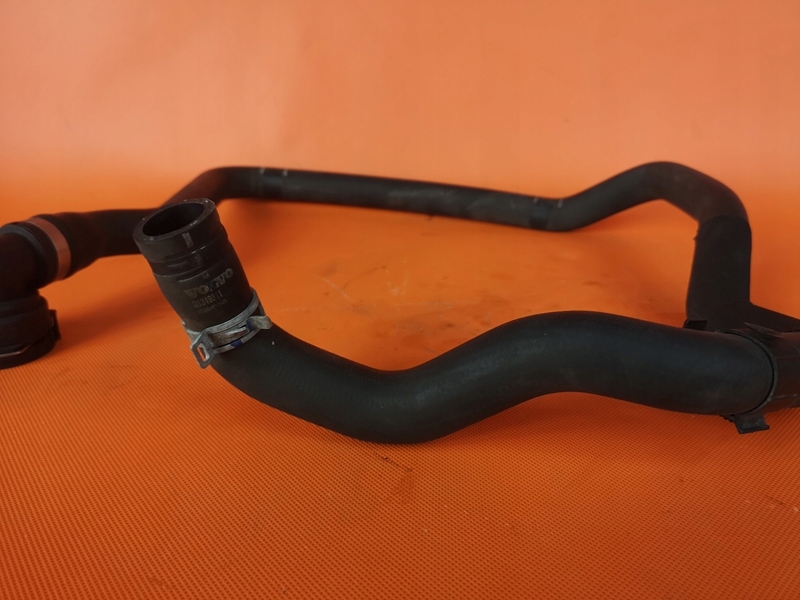 фото №5, Volvo v40 d2 1.6 пабтрубок  шланг воды 31319311