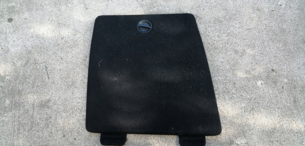 фото №1, Mercedes w169 заглушка обшивка багажника