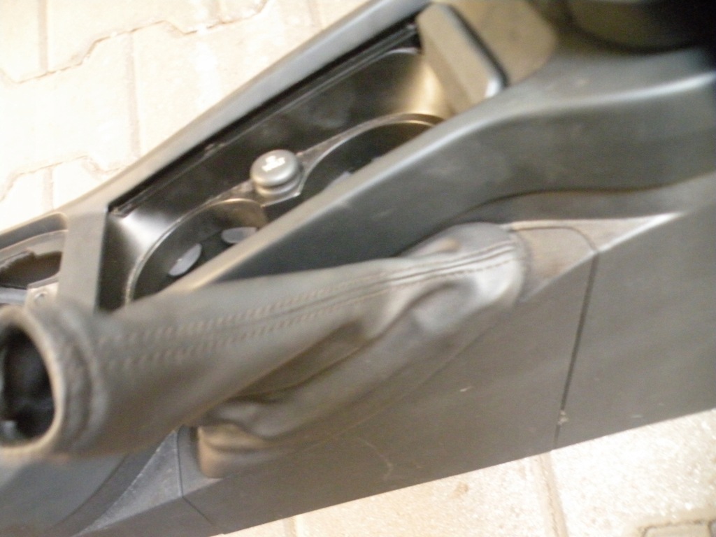 фото №7, Volvo v40 cc po 2012r подлокотник туннель eu