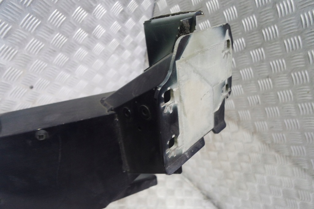 фото №9, Rolls royce phantom pas передний усилитель лампы