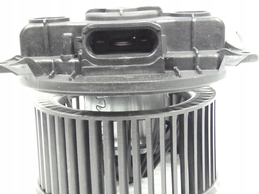 фото №3, Opel vivaro 01-06r вентилятор повітродувка салону