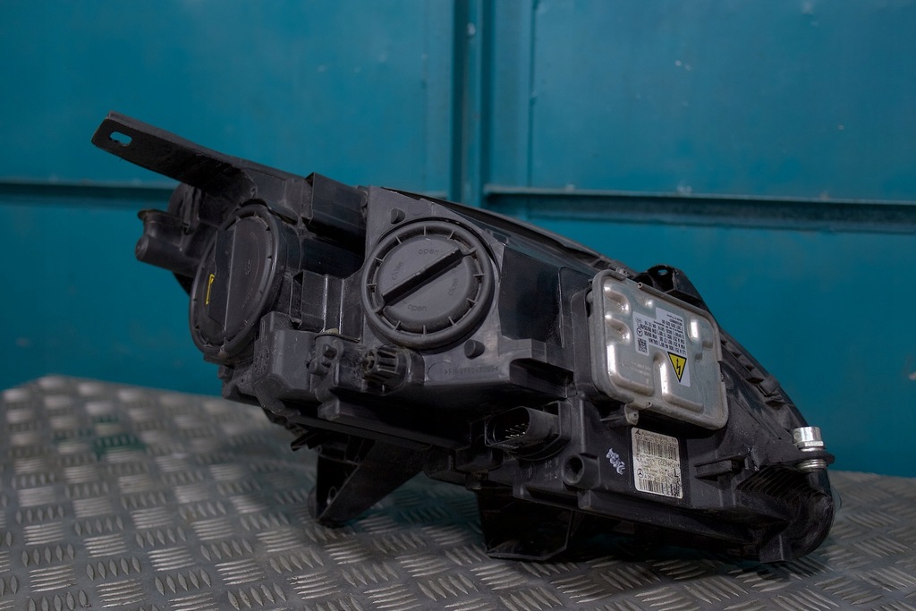 фото №6, W251 lift лампа левый перед левая передняя ксенон led