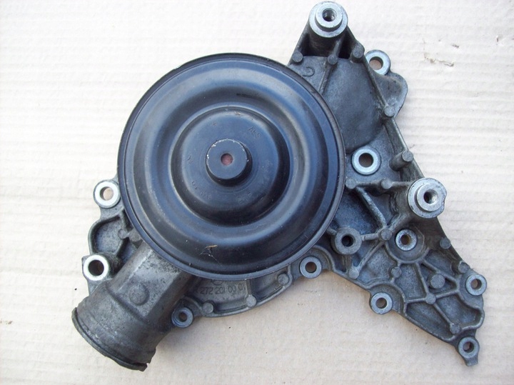 фото №1, Mercedes w211 m272 350cgi r2722010001 насос wody