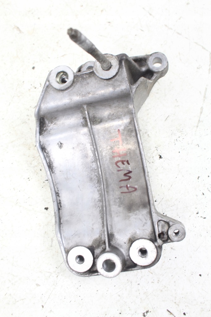 фото №1, Кронштейн кронштейн 04726018ac lancia thema 2014