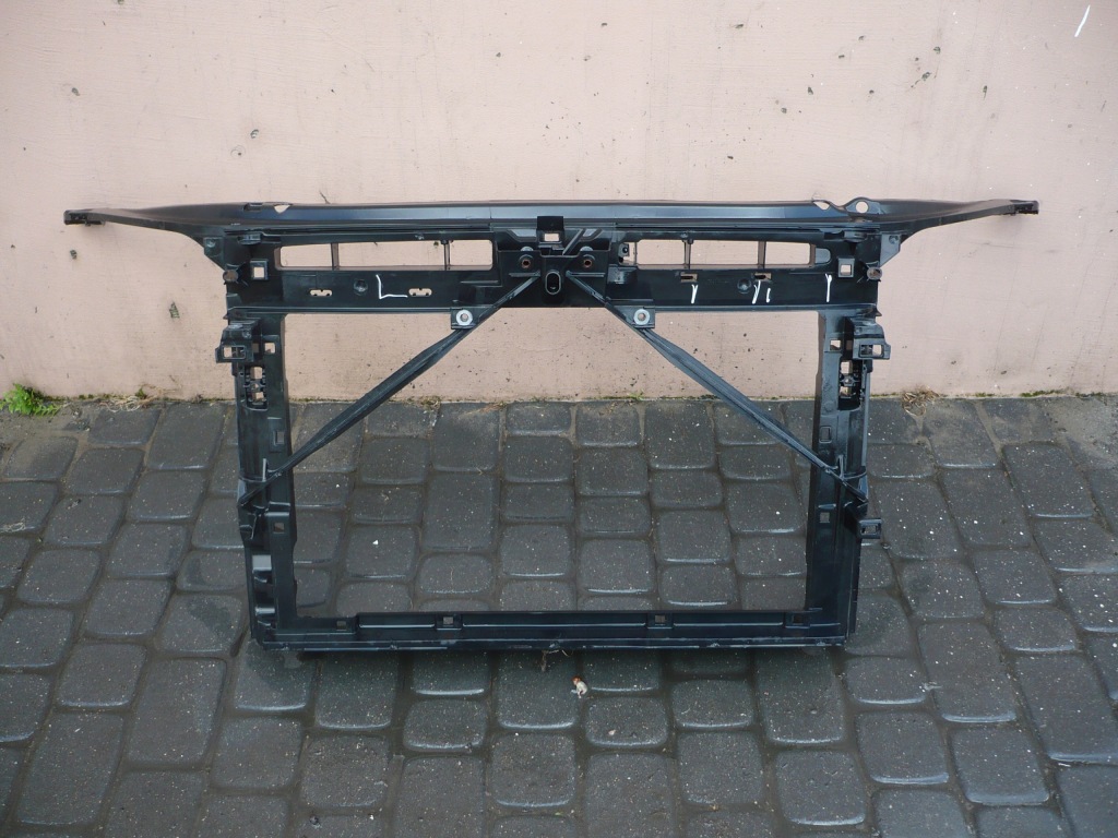 фото №1, Skoda оригинальный номер 5e0805588 pas усилитель