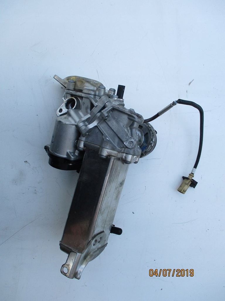 фото №2, Радіатор вихлопних газів vw touareg 3 iii 760 059131508am