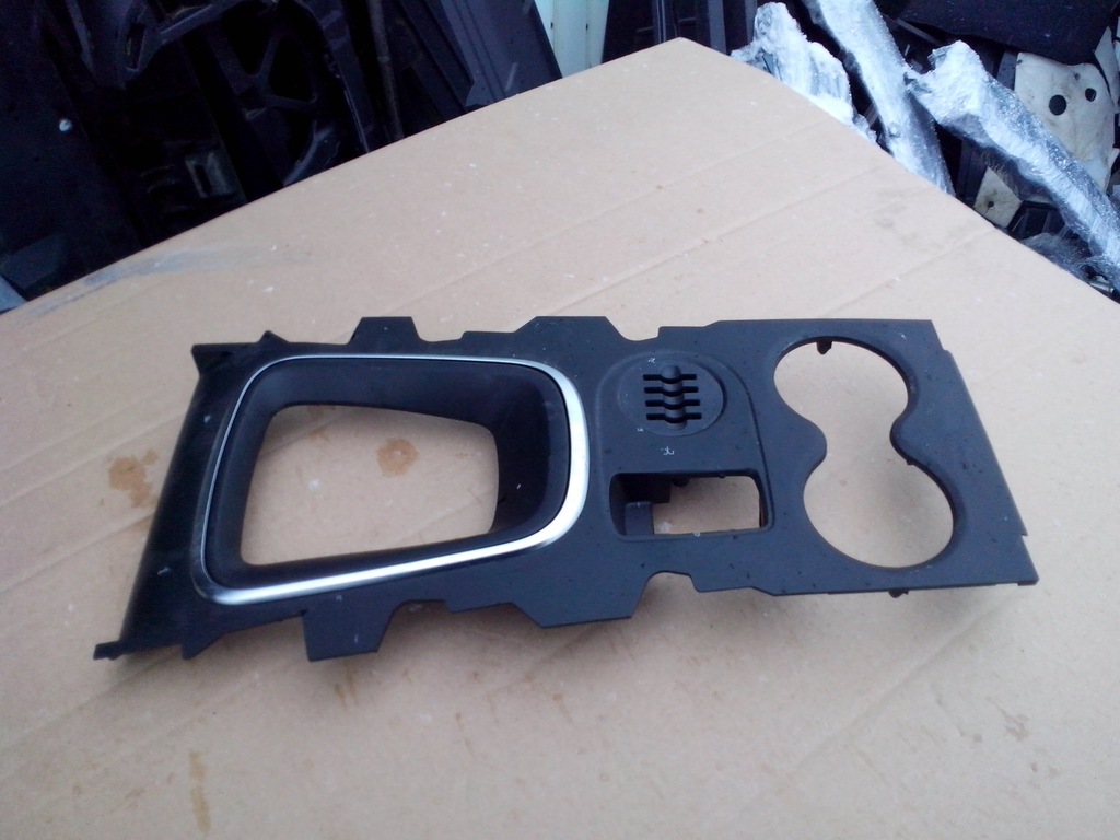 фото №1, Панель средний рамка туннель передачи renault kadjar