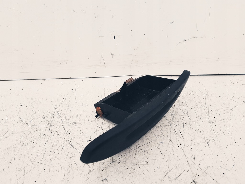 фото №2, Попільничка renault megane 00r eu інше