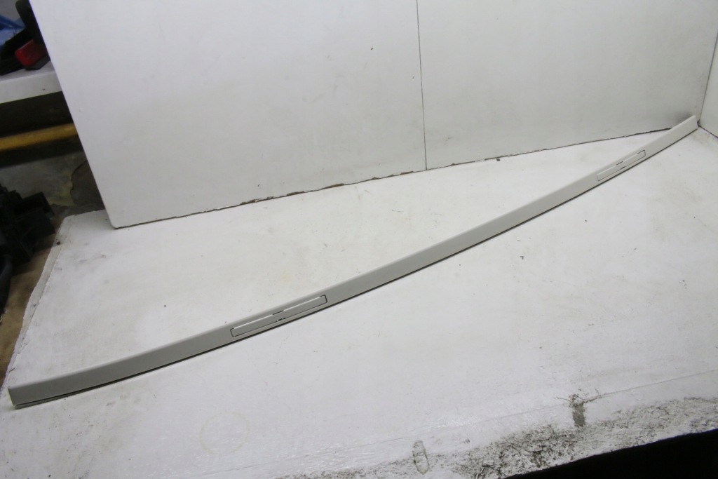 фото №1, Молдинг дахова права opel adam