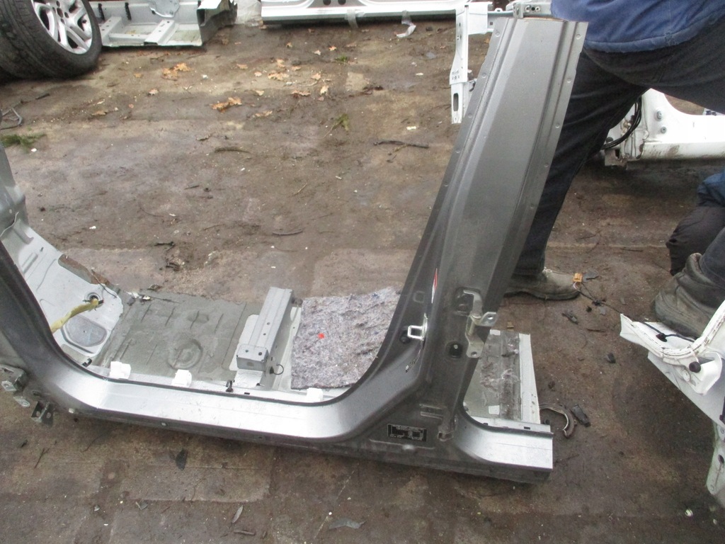 фото №1, Suzuki sx4 s-cross поріг лівий 13-19 rok zcd