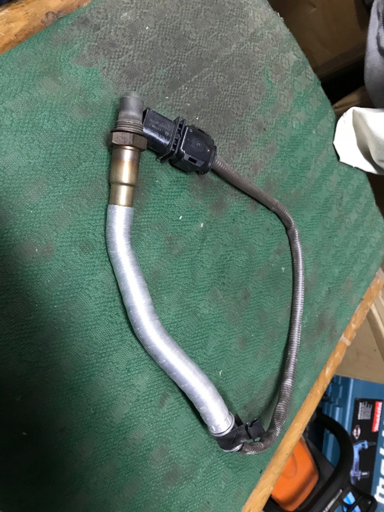 Купить Mercedes glc 2.0 cgi датчик лямбда-зонд