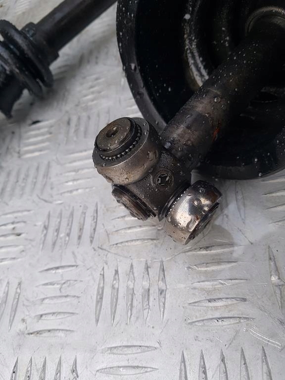 фото №5, Carisma 95-99 1.6 16v приводной вал левая короткий abs