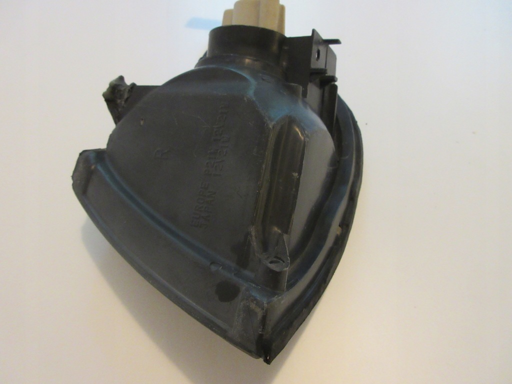 фото №6, Поворотник правый nissan sunny n14 ichikoh 3305