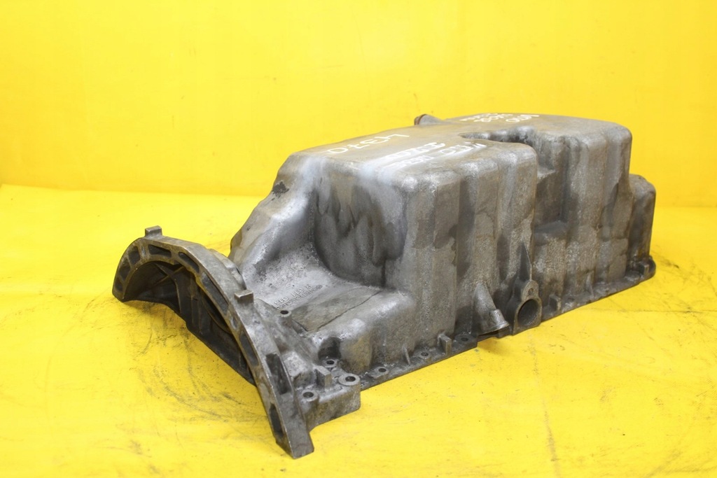 фото №1, Поддон масляная vito w638 2.2 cdi r6110140202