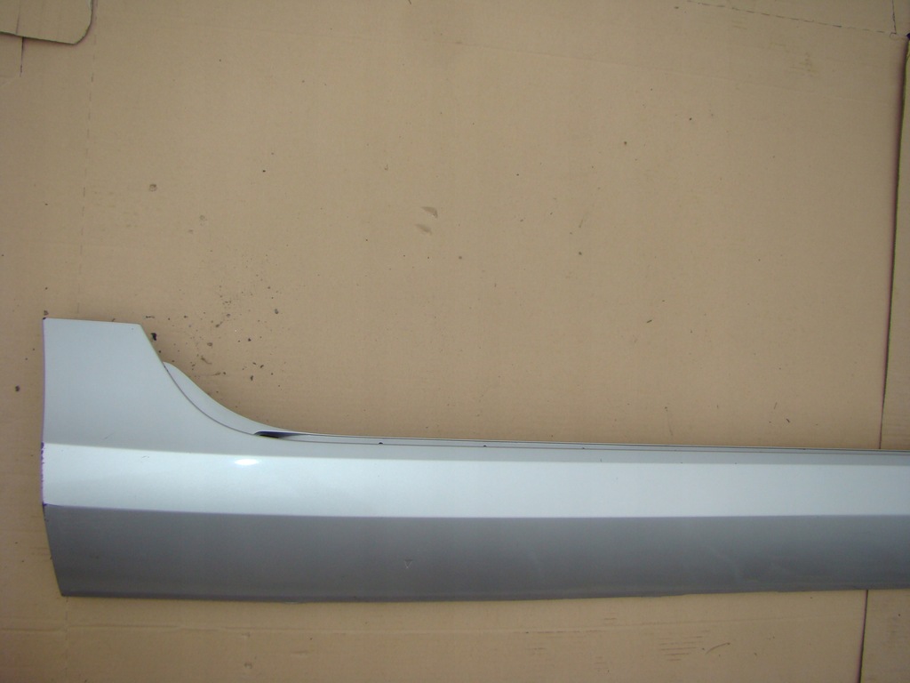 фото №2, Volvo v60 ii. молдинг порог p9