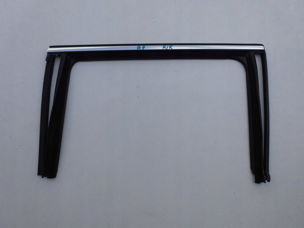 фото №1, Прокладка дверь vw passat b7 kombi правая задняя хром