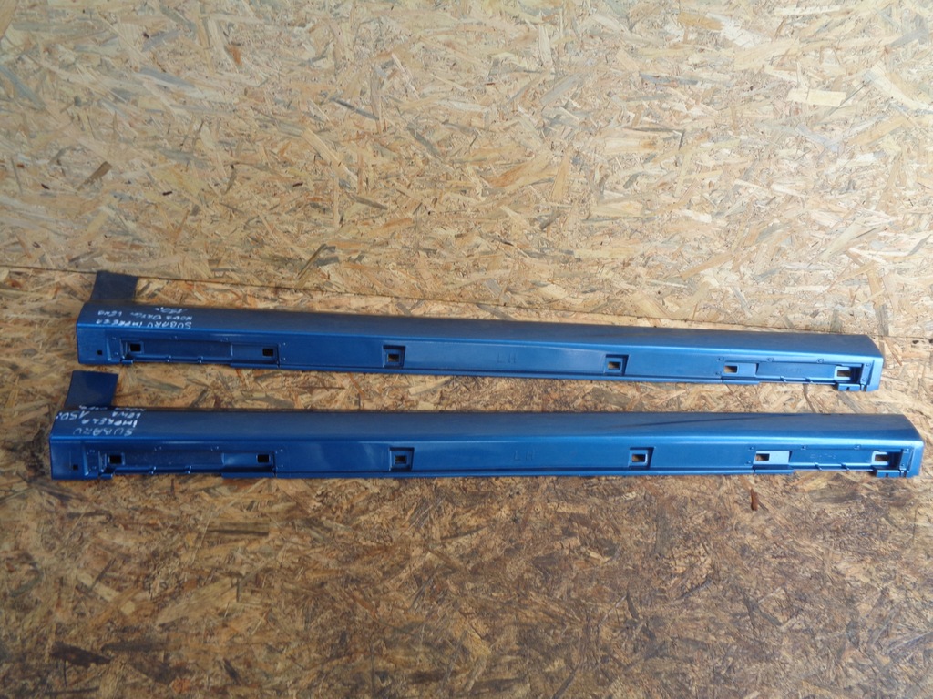 фото №1, Subaru impreza молдинг порог левая nowa оригинал