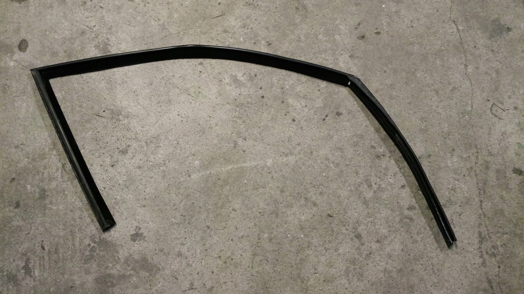 фото №1, Bmw 5 e60 прокладка дверь правый перед