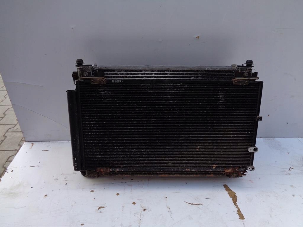 фото №1, Радіатор радіатор lexus is ii 2.2 d