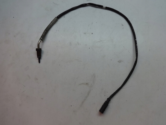 фото №1, Octavia ii 1.6 tdi датчик температури 03l906088ec