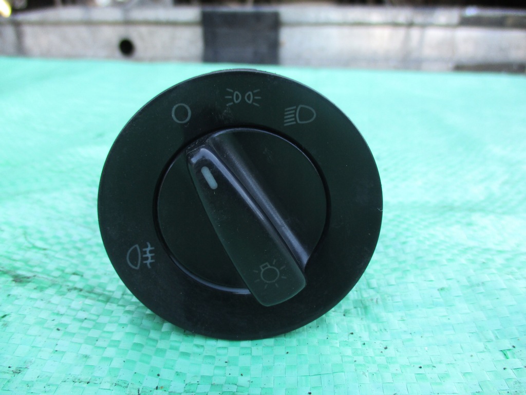 фото №1, Skoda octavia вимикач світла 3b0941531b