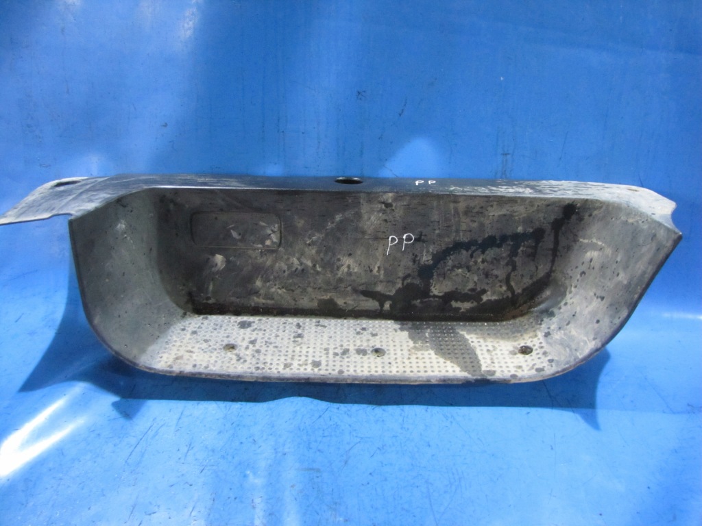 фото №1, Подножка пластиковый правый перед opel vivaro trafic