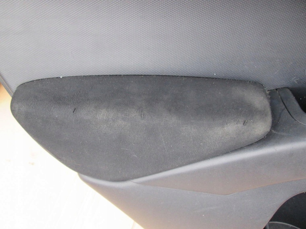 фото №9, Peugeot 4007 обшивка w дверь левый правый задняя задний