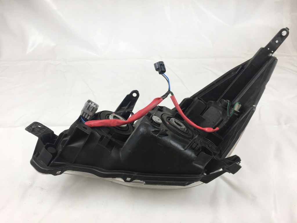 фото №7, Subaru forester 13- лампа перед права usa