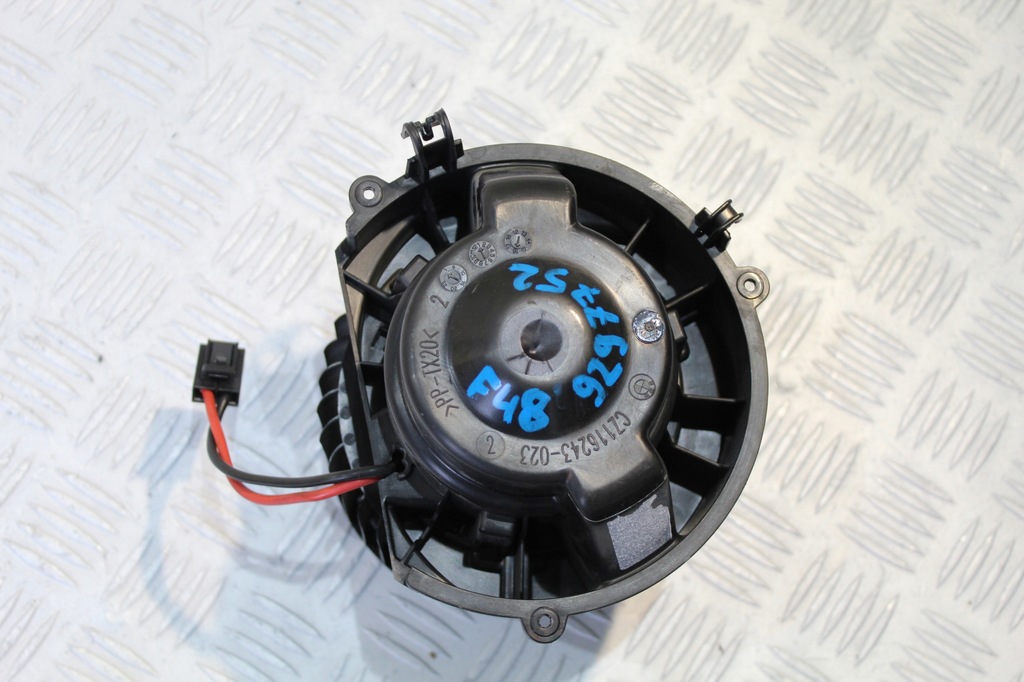 фото №1, Повітродувка вентилятор bmw x1 f48 9297752