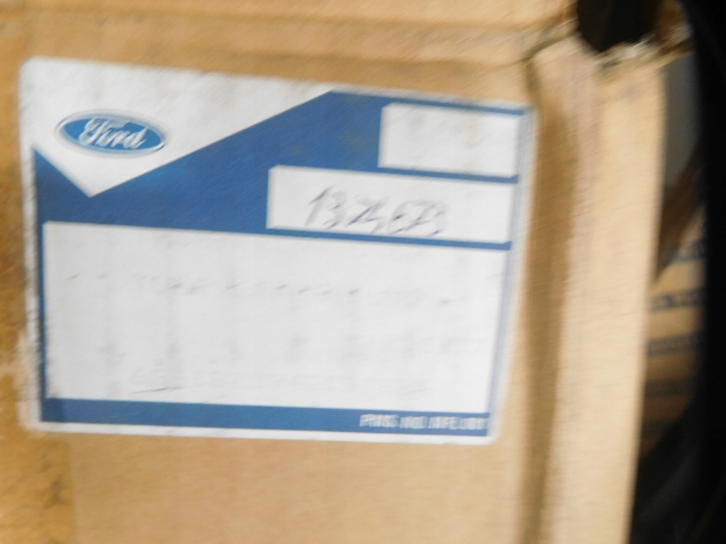 фото №9, Оббивка ford оригінальний номер 1374673