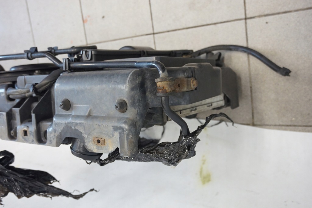 фото №6, Pas передний усилитель citroen c5 iii 2.0 hdi