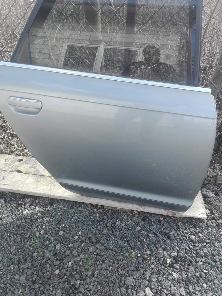 фото №1, Audi a6 c6 дверь правое задние правый задняя ly7j