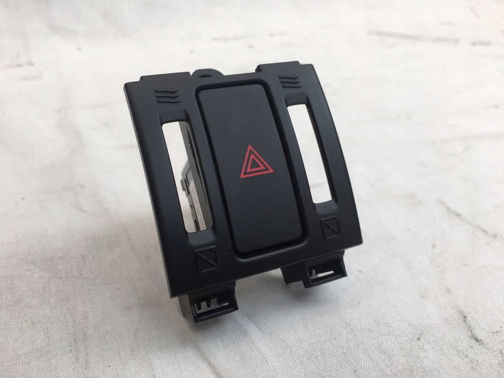 фото №1, Выключатель аварийный mazda оригинальный номер kd45664h0