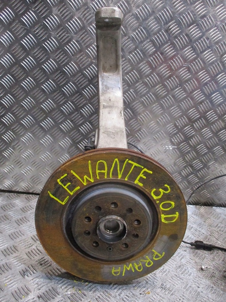 фото №7, Поворотний кулак права ліва maserati levante 3,0d