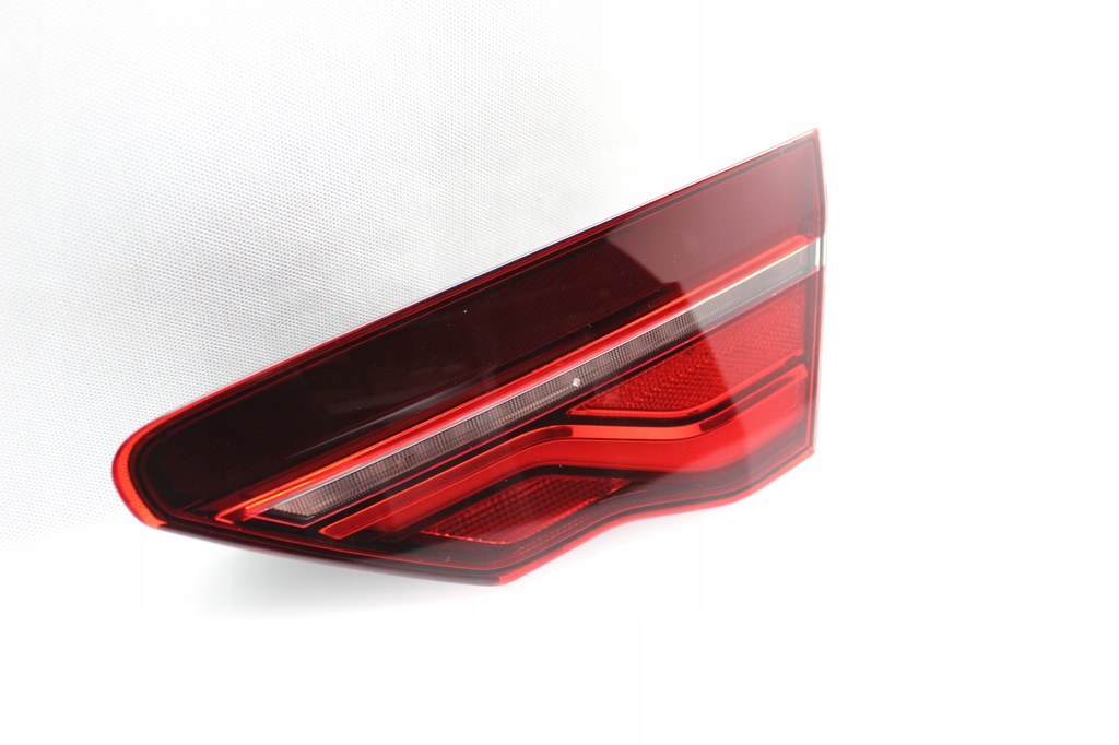 фото №4, Jaguar xe lift лампа правий задня led 2019+