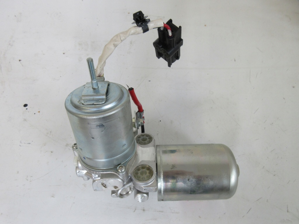 фото №1, Toyota оригінальний номер 47070-47070 насос гальмівна