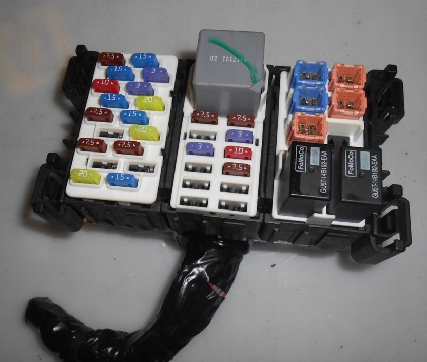 фото №1, Ford ecosport 17r 1,5tdci коробка предохранителей