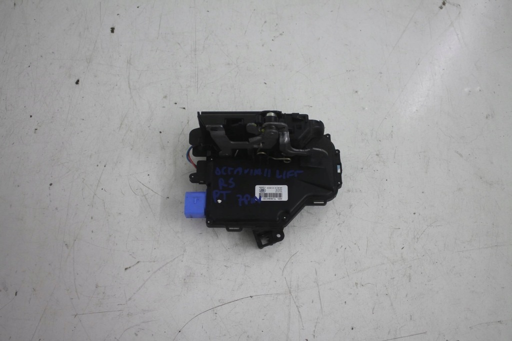 фото №1, Замок дверь правый задняя 7pin skoda octavia ii lift