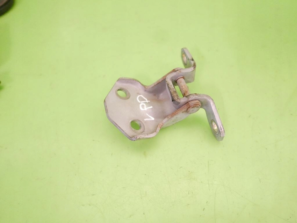 фото №6, Петля левый перед dół 22v mazda premacy i cp fl