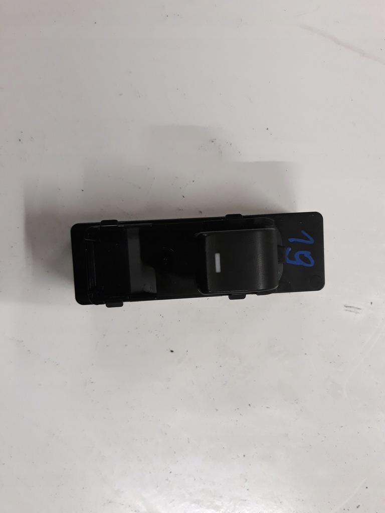 фото №1, Переключатель стекло mazda cx5 13-