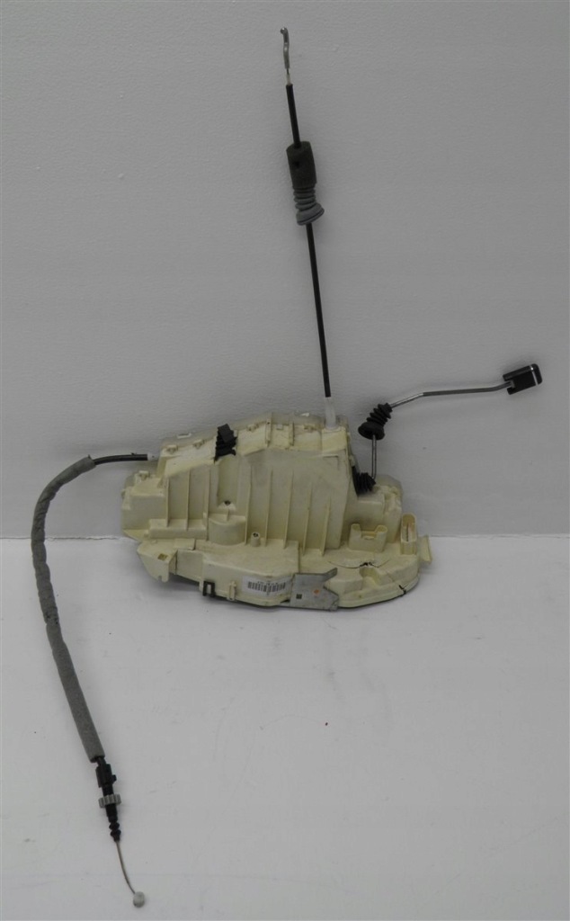 фото №1, Замок дверь левый задняя merc w221 a2217300335 доводчик