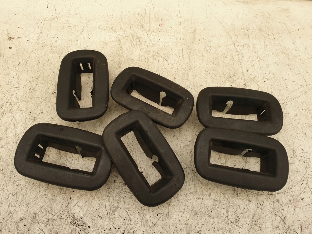 фото №1, Заглушка накладка сидіння vw touran 06r eu інше